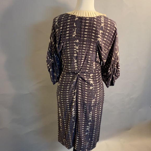 Dusty silk dress with cream grosgrain ruffle - Picture 4 of 10